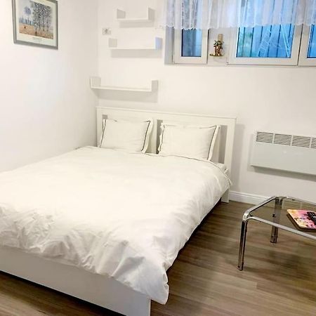 Central Studio Flat Bucareste Exterior foto